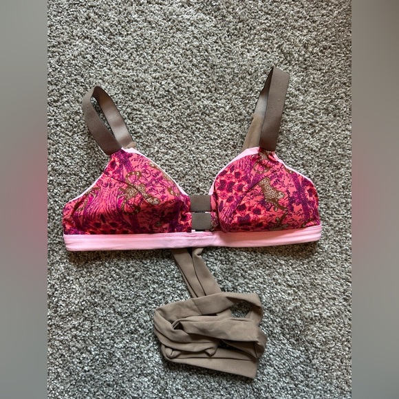 Pink and Brown cheetah Women's bikini top - Picture 1 of 3